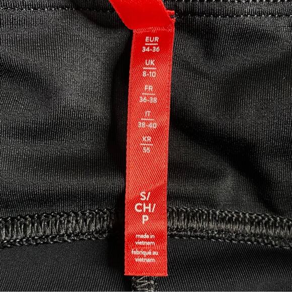 SPANX Faux Leather Leggings size Small - Picture 5 of 9